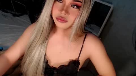 jayvie online show from October 2025 05:02:02 PM