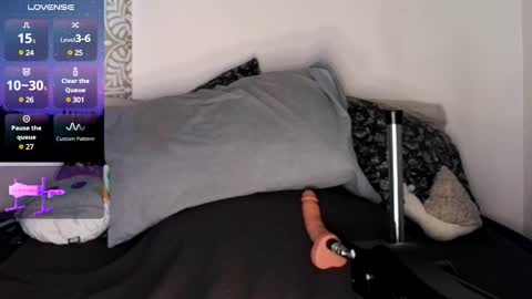 Jade Snail online show from February 2025 11:36:01 PM