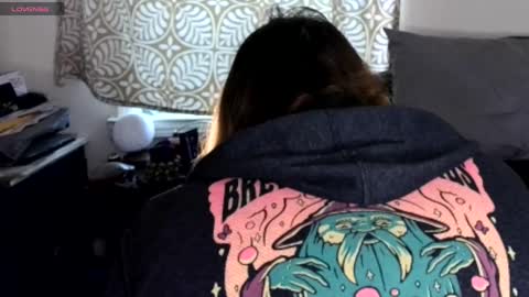 Jade Snail online show from March 2025 07:11:02 PM