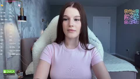 Snapshot of tsukuemi_no_mikoto chatting on May 2026 03:03:02 AM Sonya on vacation until online show from May 2026 03:03:02 AM