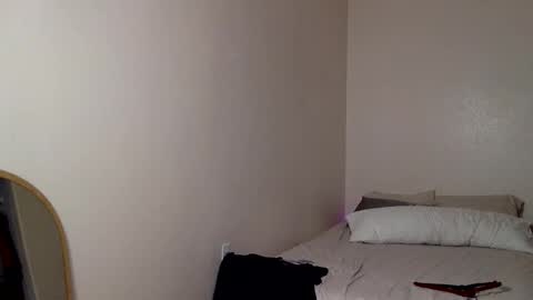 alexxxander online show from November 2025 04:48:02 AM