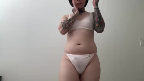 Snapshot of tts4everlove chatting on October 2025 02:25:02 PM tts4everlove online show from October 2025 02:25:02 PM