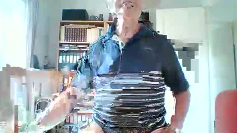 Snapshot of tubaist chatting on June 2026 08:17:02 AM FINN but call me NANNA online show from June 2026 08:17:02 AM