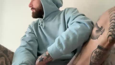 Tuhands online show from April 2026 08:18:01 AM