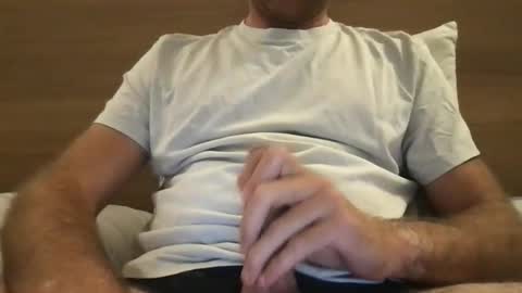 Snapshot of tulaveux06 chatting on October 2025 04:26:01 PM tulaveux06 online show from October 2025 04:26:01 PM