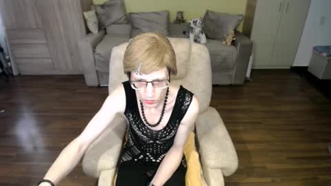 Clementine online show from March 2026 08:09:01 AM