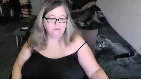 Lana online show from February 2026 11:11:02 PM