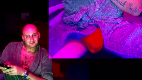 Snapshot of twardyidlugi chatting on December 2024 11:23:02 PM twardyidlugi online show from December 2024 11:23:02 PM