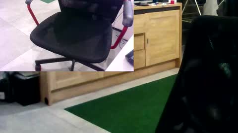 Snapshot of twardyidlugi chatting on September 2025 08:30:01 PM twardyidlugi online show from September 2025 08:30:01 PM