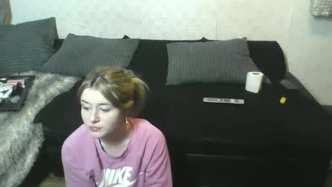 Snapshot of twice_my_age chatting on May 2026 12:28:02 AM twice my age online show from May 2026 12:28:02 AM