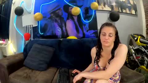 Snapshot of twicethetease2 chatting on July 2026 01:20:01 AM twicethetease2 online show from July 2026 01:20:01 AM
