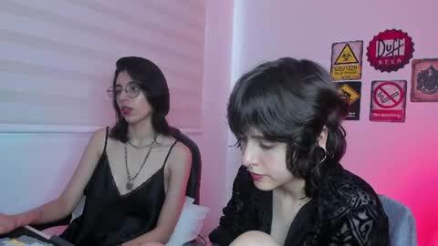 Snapshot of twilightmuses chatting on June 2026 04:31:01 PM Eve Lili online show from June 2026 04:31:01 PM