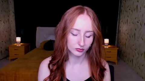 twilightserenade online show from November 2025 06:52:02 PM