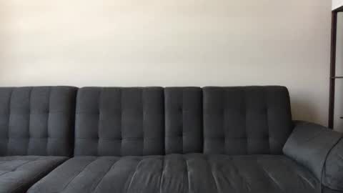 Derrick online show from November 2025 05:23:02 PM