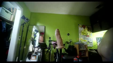 TwinkyHornyBoi online show from October 2025 10:03:02 AM