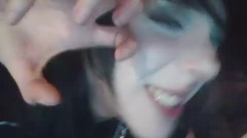 twizzytoxic22 online show from June 2026 03:46:01 PM