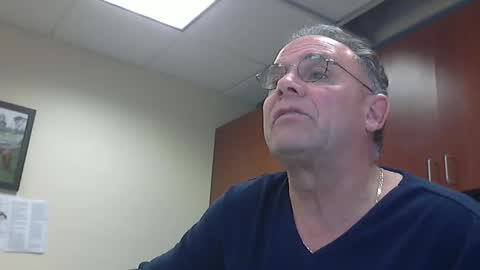 Twopeopleinlove online show from January 2026 07:11:01 PM