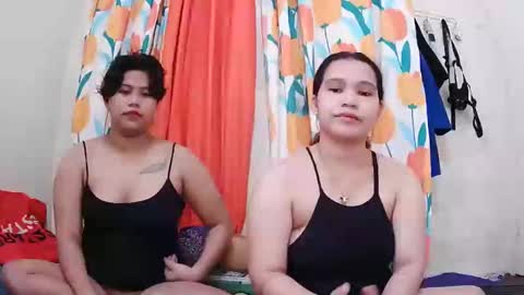 Lyn and lea online show from March 2025 11:54:02 PM