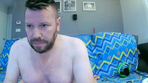 Txan  Chan online show from September 2025 08:16:02 AM