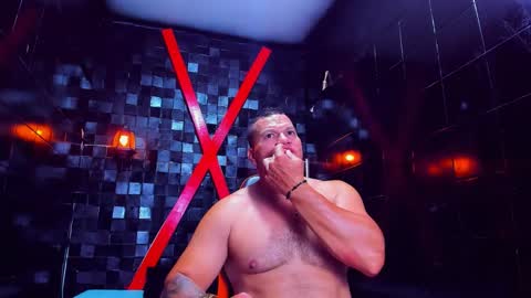 Tyleer Scot online show from April 2026 07:33:02 PM