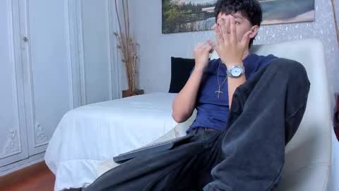 Tyler online show from September 2025 01:33:02 AM