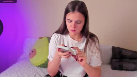 Ema online show from March 2026 08:59:02 PM