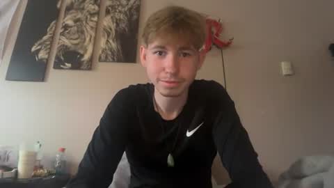 tyler_fox0 online show from July 2026 02:31:01 AM