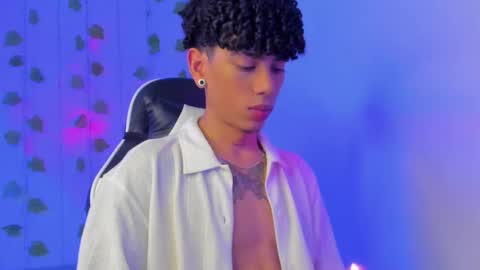 Tyler Garcia  online show from February 2025 12:00:02 PM