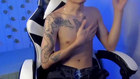 Tyler Garcia  online show from February 2025 06:18:02 AM