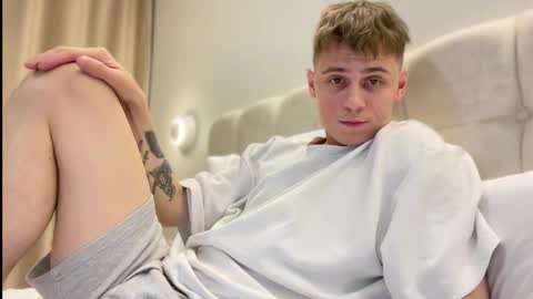 tyler_garrner online show from September 2025 03:33:01 PM