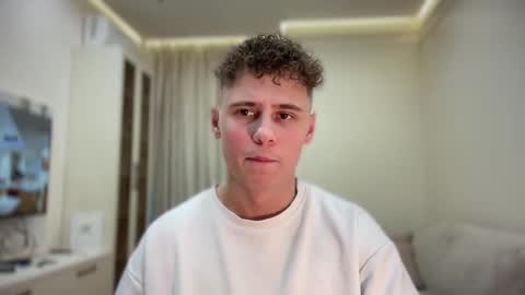 tyler_garrner online show from November 2025 03:55:02 PM