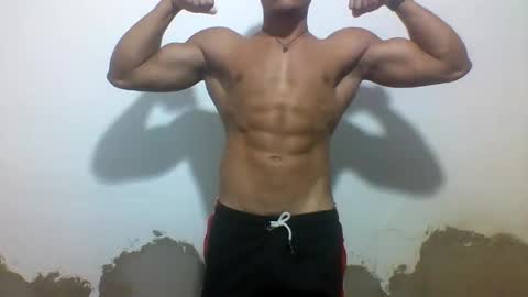 Snapshot of tyler_gold823 chatting on February 2025 04:10:02 PM Tyler online show from February 2025 04:10:02 PM