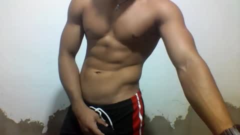 Snapshot of tyler_gold823 chatting on March 2025 04:46:01 PM Tyler online show from March 2025 04:46:01 PM