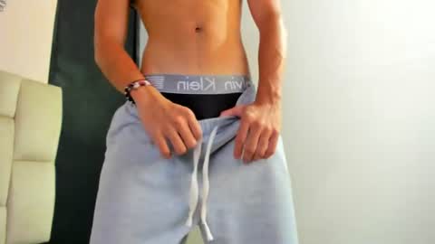 tyler_noir online show from July 2026 06:21:01 PM