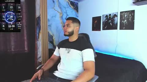 Snapshot of tyler_price01 chatting on September 2025 12:29:02 PM Tyler online show from September 2025 12:29:02 PM