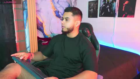 Snapshot of tyler_price01 chatting on November 2025 08:22:02 PM Tyler online show from November 2025 08:22:02 PM