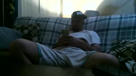 tywinn68 online show from October 2025 04:26:02 PM