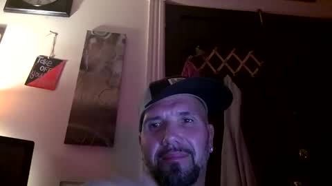 tywinn68 online show from October 2025 03:17:01 AM