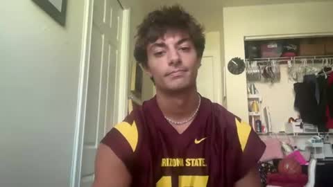 tyy0ung online show from June 2026 10:05:02 PM