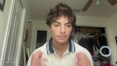 tyy0ung online show from July 2026 06:47:01 PM