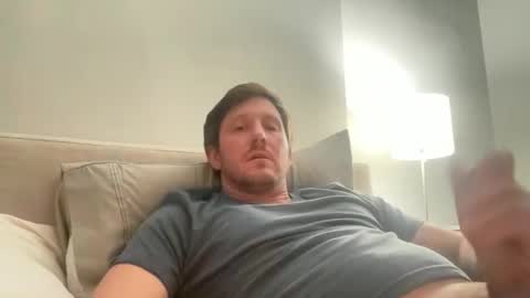 Snapshot of u28005 chatting on December 2024 03:18:02 AM u28005 online show from December 2024 03:18:02 AM