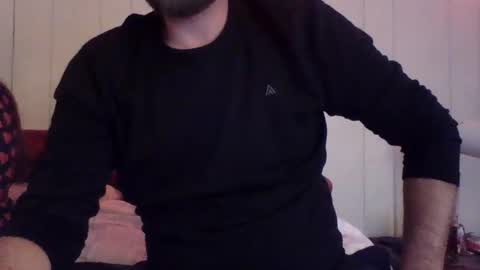 Snapshot of u_caught_us chatting on February 2025 01:15:02 AM u_caught_us online show from February 2025 01:15:02 AM