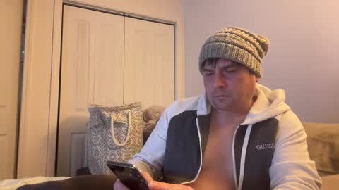 Snapshot of u_rfirst chatting on December 2024 05:28:02 AM All4TheCookie online show from December 2024 05:28:02 AM