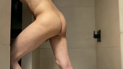 Snapshot of ubehalaya chatting on September 2025 05:46:01 PM Ross online show from September 2025 05:46:01 PM