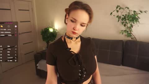 Lili online show from February 2026 06:23:02 PM