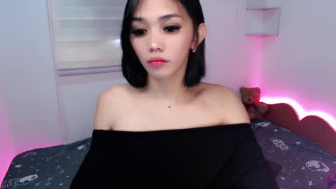 urbbgirl alliah online show from November 2025 03:19:01 AM