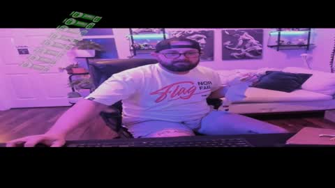 Snapshot of ugly_viking chatting on December 2024 05:48:01 AM Ugly Viking online show from December 2024 05:48:01 AM