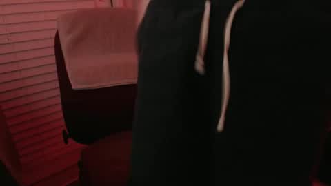 B online show from April 2026 02:22:02 AM