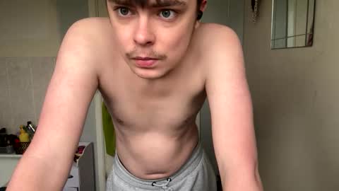 uklad018 online show from February 2026 01:20:02 PM