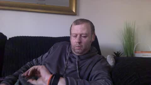 Snapshot of ukmatty3 chatting on January 2025 01:03:02 PM ukmatty3 online show from January 2025 01:03:02 PM